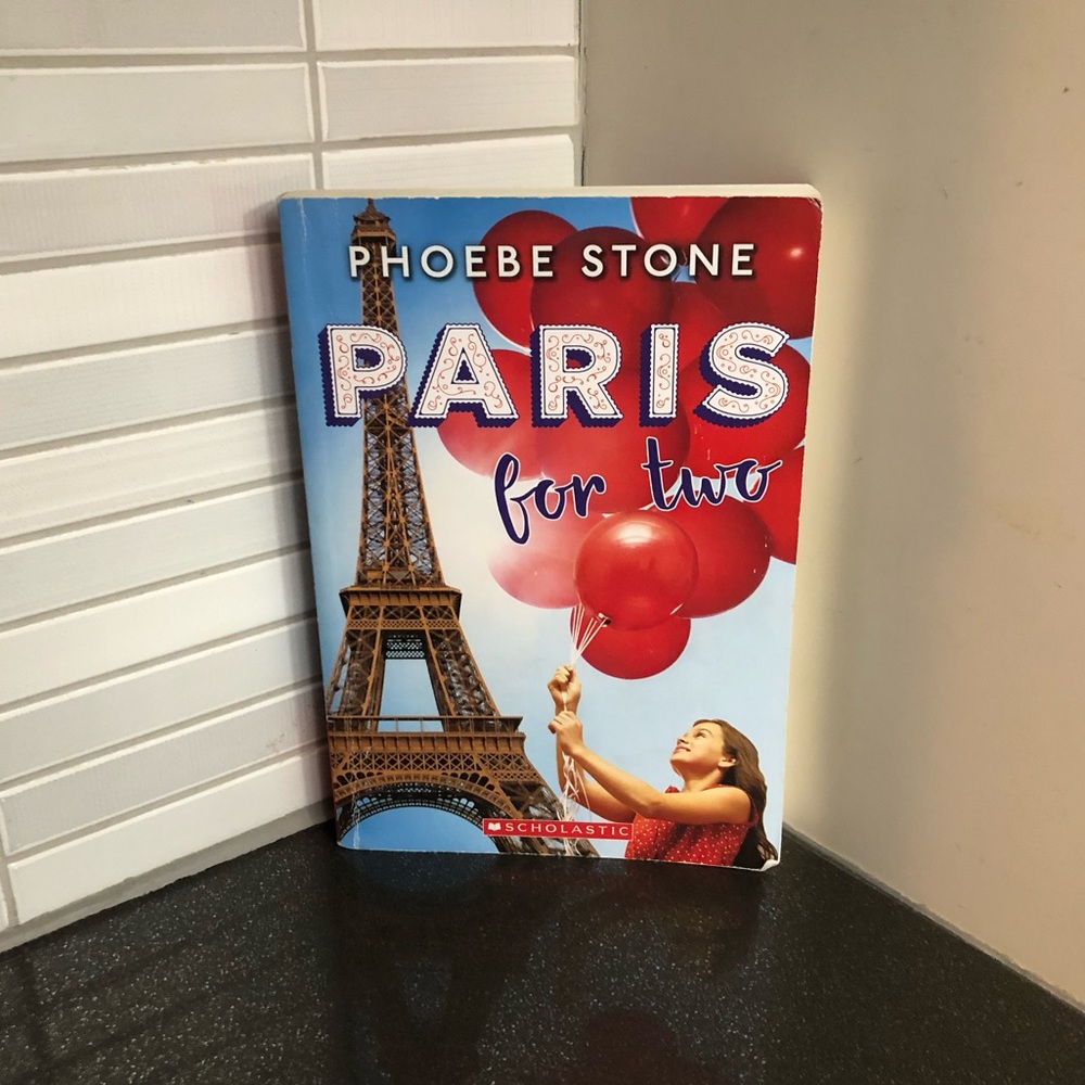 Paris For Two youth paperback
